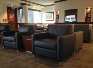 CLT Concourse B Lounge