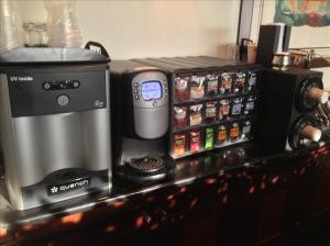 CLT Concourse B Hot Drinks