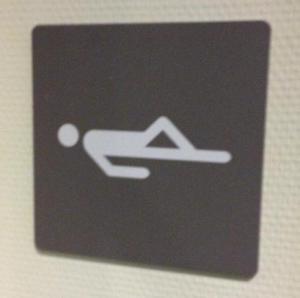 The alligator shadow puppet indicates the nap room.